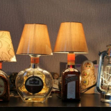 Lampa diy na láhev - plastová nebo skleněná